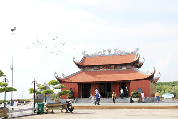 Thiêng liêng Đất Mũi Cà Mau