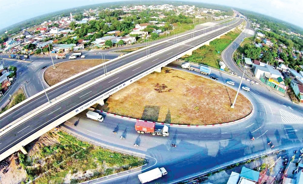 Tin bất động sản ngày 16/8: Kiểm tra kế hoạch sử dụng đất tại Bà Rịa - Vũng Tàu Tin bất động sản ngày 16/8: Kiểm tra kế hoạch sử dụng đất tại Bà Rịa - Vũng Tàu