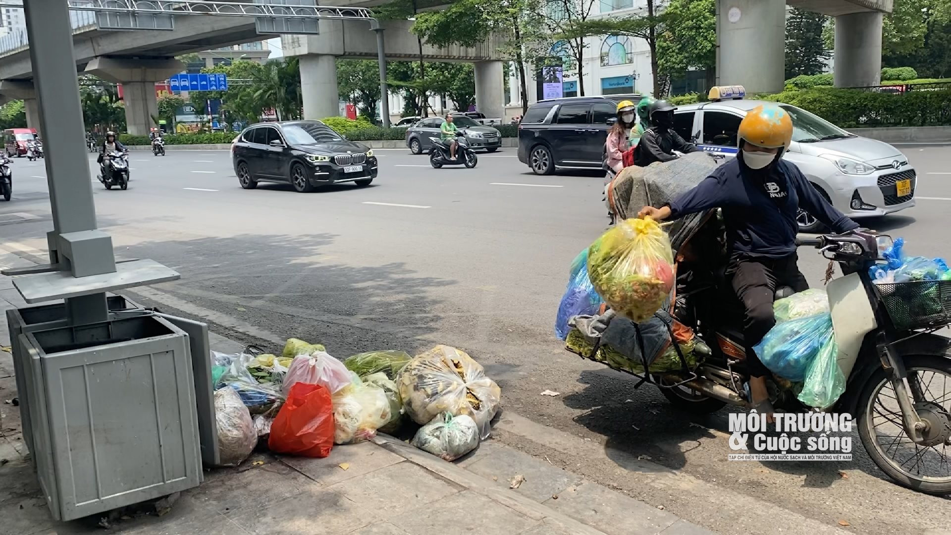 Thùng rác công nghệ do Công ty GODA triển khai có thật sự hiệu quả? Thùng rác công nghệ do Công ty GODA triển khai có thật sự hiệu quả?