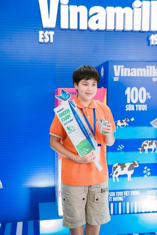 Vinamilk tiếp sức ‘chiến binh nhí’ trên sân chơi Robotacon WRO 2023 Vinamilk tiếp sức ‘chiến binh nhí’ trên sân chơi Robotacon WRO 2023