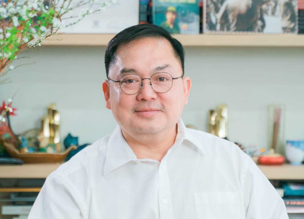 Ông Hoàng Nam Tiến và những phát ngôn truyền cảm hứng Ông Hoàng Nam Tiến và những phát ngôn truyền cảm hứng