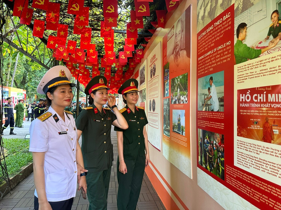 80 năm Hành trình Độc lập - Tự do - Hạnh phúc 80 năm Hành trình Độc lập - Tự do - Hạnh phúc