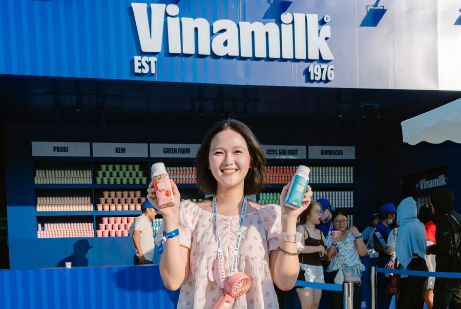 Vinamilk "quẫy" hết mình cùng 50.000 khán giả tại V-Concert và V-Fest Vinamilk "quẫy" hết mình cùng 50.000 khán giả tại V-Concert và V-Fest