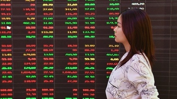 Nhận định thị trường chứng khoán ngày 25/8: VN-Index đối diện áp lực điều chỉnh