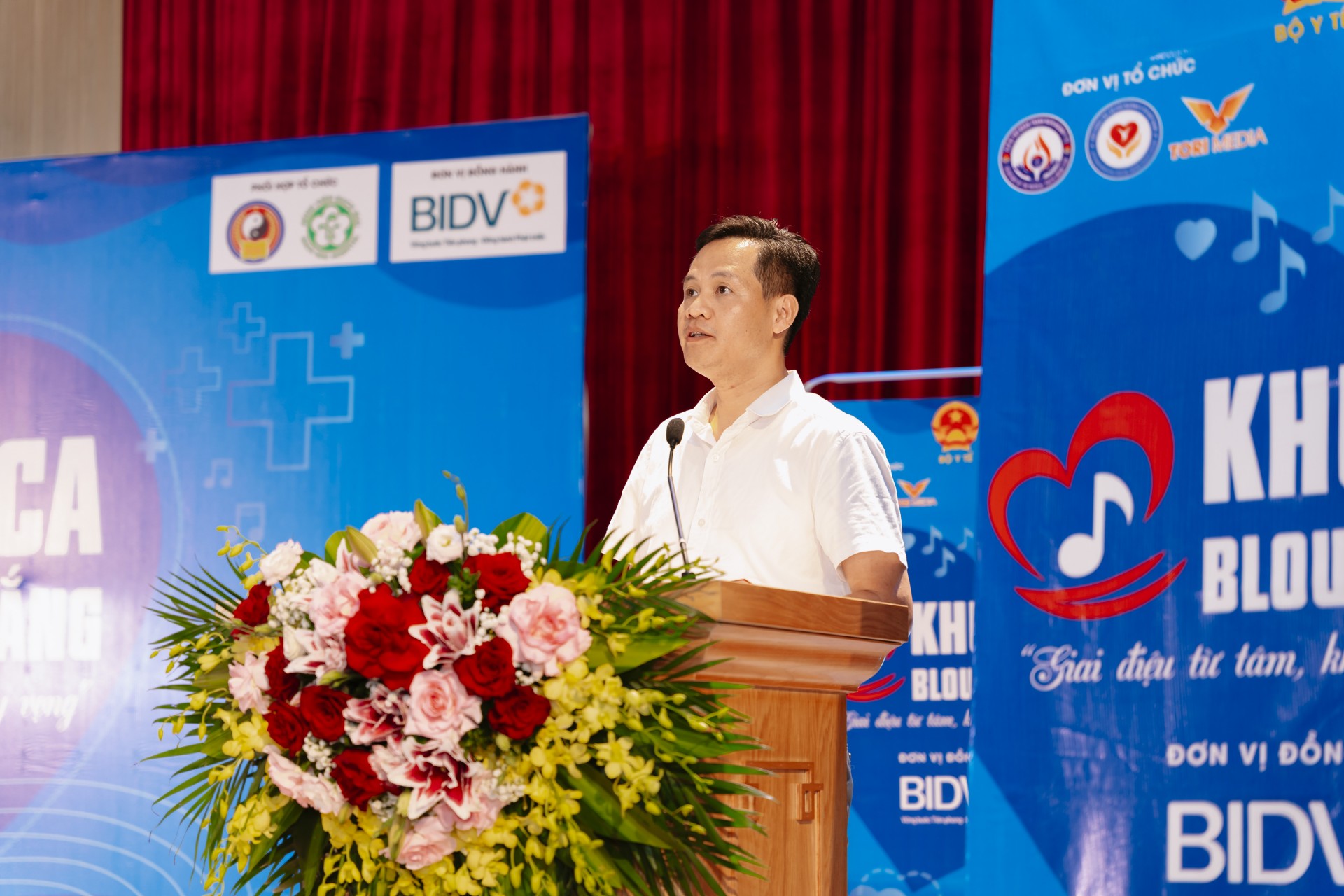Khúc Ca Blouse Trắng 2026": Giai Điệu Từ Tâm Khơi Mầm Hy Vọng Tại Bệnh Viện Bạch Mai Cơ Sở Ninh Bình Khúc Ca Blouse Trắng 2026