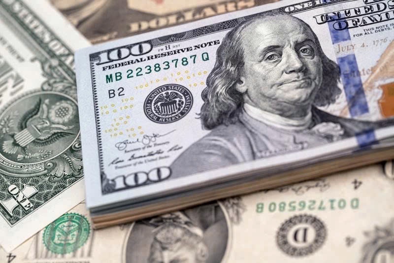Tỷ giá ngoại tệ hôm nay 6/8: Đồng USD dao động gần mức thấp nhất trong 6 tuần
