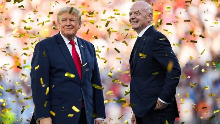 Tổng thống Donald Trump phản đối việc phế truất Chủ tịch FIFA Infantino sau bê bối bán cổ phần