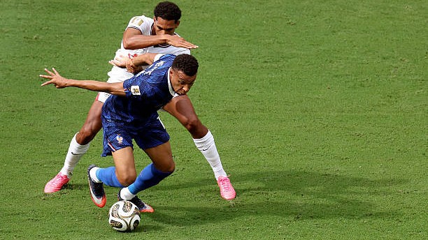 Arsenal nhắm trung vệ trẻ Jarell Quansah nhằm giải bài toán chấn thương William Saliba