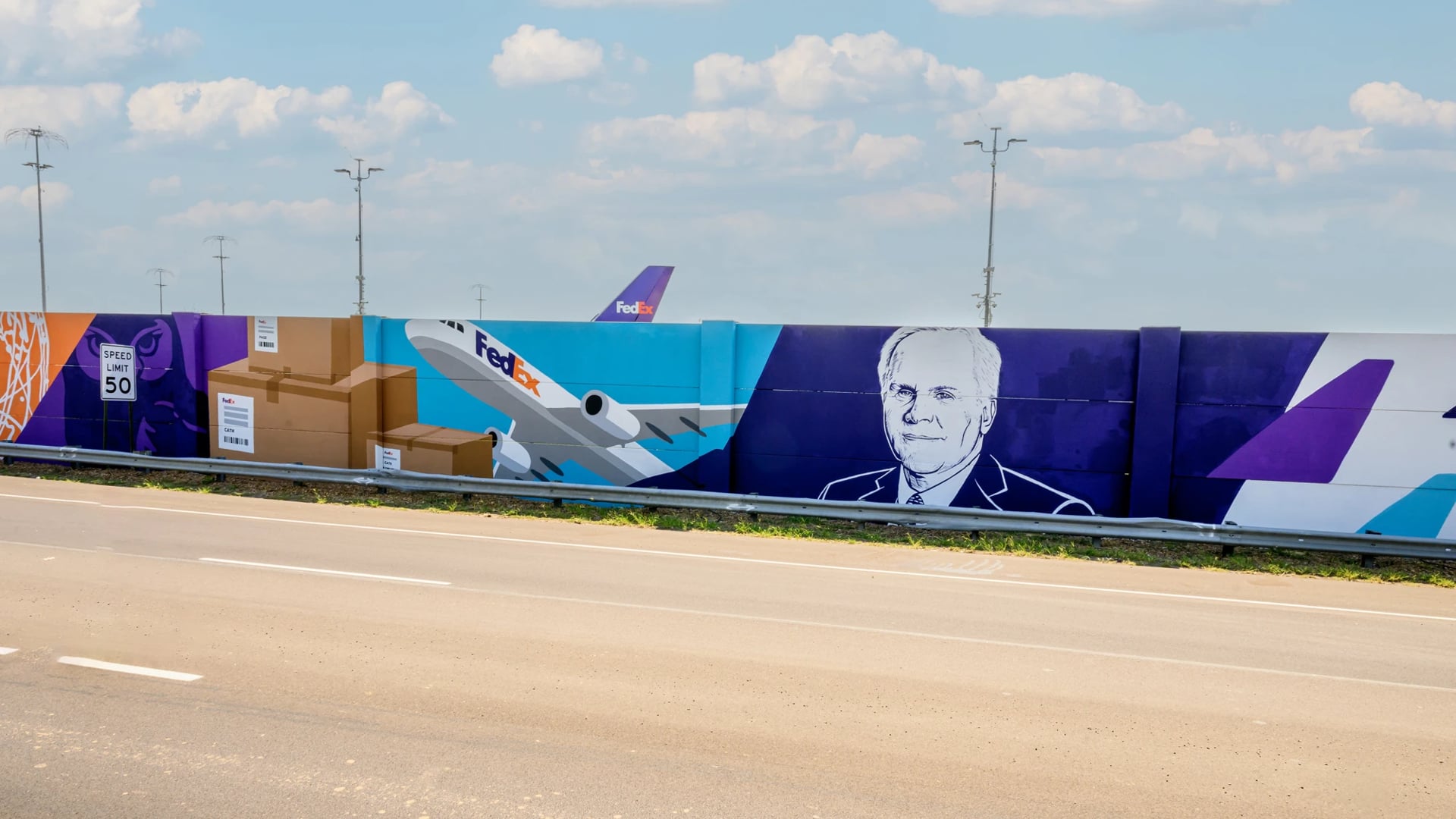 Tỷ phú Frederick W. Smith và hành trình xây dựng "đế chế" logistics 86 tỷ USD Tỷ phú Frederick W. Smith và hành trình xây dựng "đế chế" logistics 86 tỷ USD