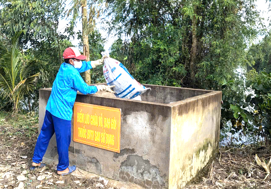 Đẩy mạnh thu gom, xử lý bao gói thuốc bảo vệ thực vật Đẩy mạnh thu gom, xử lý bao gói thuốc bảo vệ thực vật