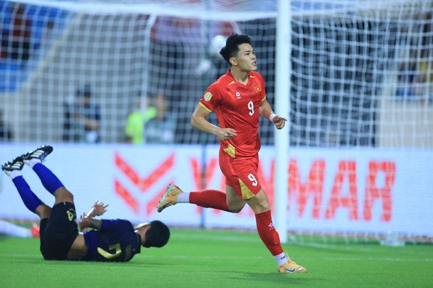 ESPN đánh giá Đình Bắc trước cơ hội lập kỷ lục lịch sử ở chung kết ASEAN Cup với Thái Lan ESPN đánh giá Đình Bắc trước cơ hội lập kỷ lục lịch sử ở chung kết ASEAN Cup với Thái Lan
