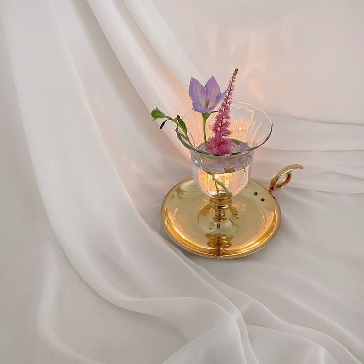 Tử vi 12 con giáp ngày 5/9/2022: Tuổi Ngọ dễ vướng rắc rối, tuổi Thân quý nhân giúp đỡ