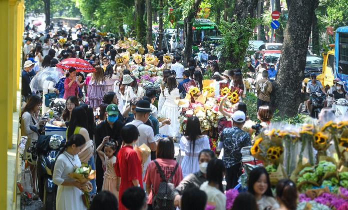 Nhiều điểm đến thu hút đông đảo du khách dịp nghỉ lễ Quốc khánh