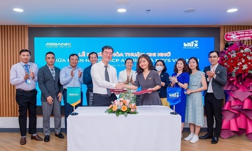 Tin ngân hàng ngày 6/9: Tổng tài sản ngành ngân hàng giảm hơn 327.000 tỷ đồng trong một tháng