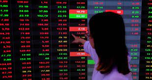 Sau bão Yagi loạt cổ phiếu bảo hiểm lao dốc Sau bão Yagi loạt cổ phiếu bảo hiểm lao dốc