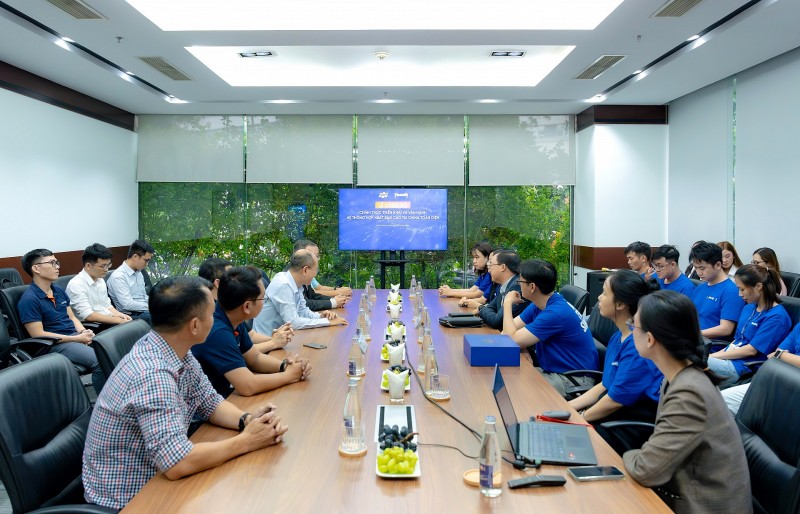 Vinamilk và FPT hợp tác chiến lược nâng tầm quản trị tài chính toàn diện bằng giải pháp công nghệ Vinamilk và FPT hợp tác chiến lược nâng tầm quản trị tài chính toàn diện bằng giải pháp công nghệ