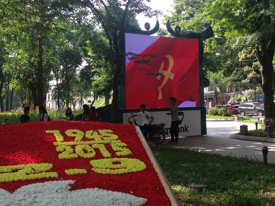 Tổ quốc trong tôi từ mùa Thu ấy!