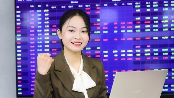 Nhận định thị trường chứng khoán ngày 9/9: Giữ thận trọng, tránh bắt đáy