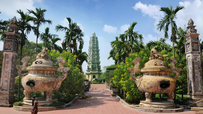 Quần thể Tam Chúc và Chùa Cổ Lễ được công nhận là Di tích quốc gia đặc biệt