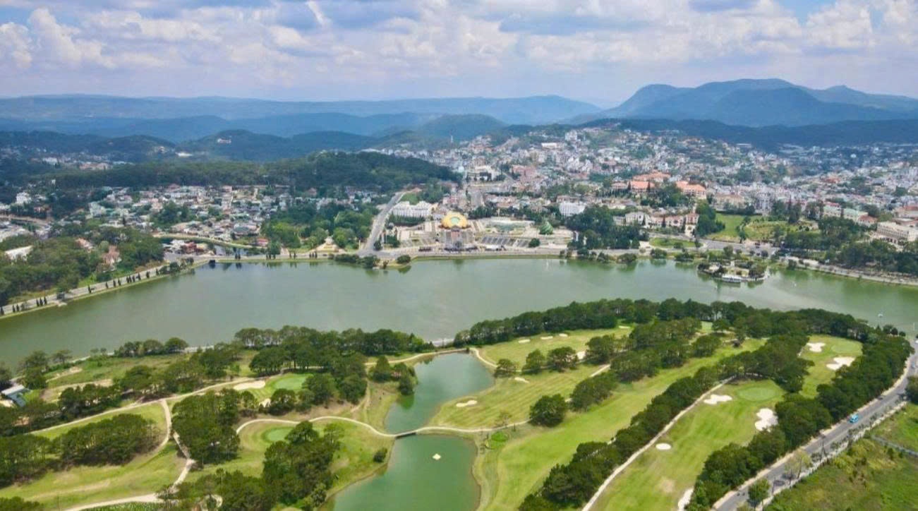 Điểm tin xây dựng - bất động sản ngày 19/9: TP HCM dự kiến khởi công đồng loạt 9 tuyến Metro từ cuối năm 2027