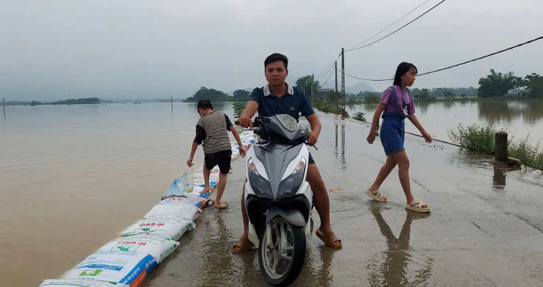 Hà Nội tăng cường giải pháp phòng, chống lũ rừng ngang