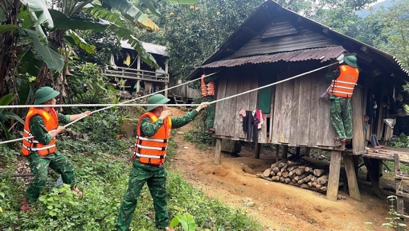 Ứng phó với bão số 9: Chủ động phương án sơ tán dân ra khỏi khu vực nguy hiểm