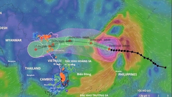 Tin bão mới nhất: Siêu bão Ragasa duy trì cấp 17 ở Bắc Biển Đông, biển động dữ dội, sóng biển cao trên 10m