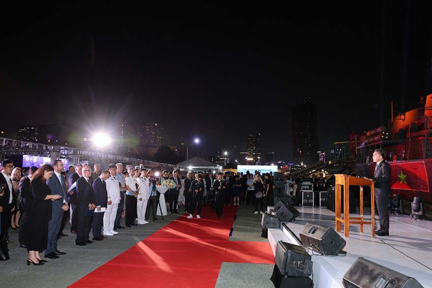 Món Việt bất ngờ chinh phục khách quốc tế trong sự kiện ngoại giao hoàng gia Món Việt bất ngờ chinh phục khách quốc tế trong sự kiện ngoại giao hoàng gia