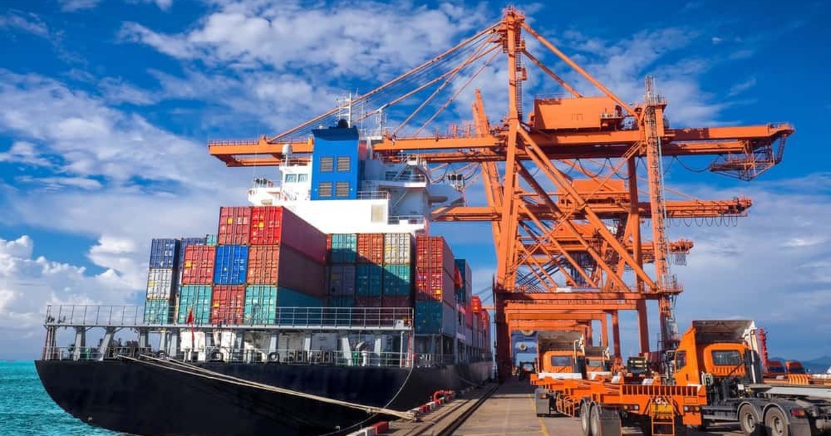 Kim ngạch xuất nhập khẩu lập kỷ lục mới