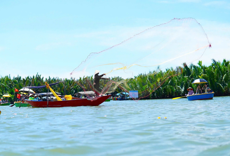 Rừng dừa Bảy Mẫu Cẩm Thanh: Điểm sáng bảo tồn di sản và phát huy sáng tạo Rừng dừa Bảy Mẫu Cẩm Thanh: Điểm sáng bảo tồn di sản và phát huy sáng tạo