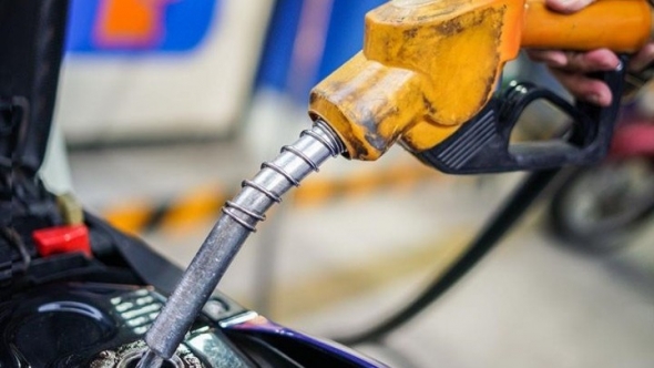 Giá xăng, dầu tăng, có loại lên gần mức 30.000 đồng/lít
