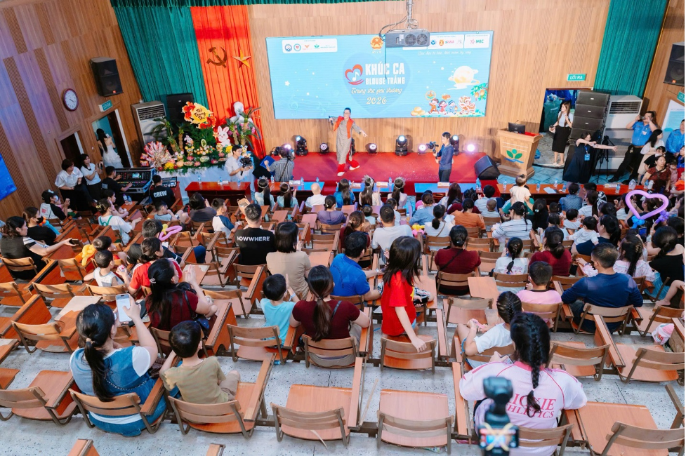 Rộn ràng và ấm áp Chương trình Nghệ thuật thiện nguyện “Khúc ca Blouse trắng – Trung thu yêu thương 2026” tại Bệnh viện Nhi Trung Ương