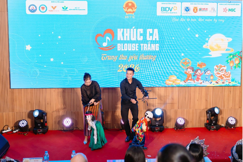 Rộn ràng và ấm áp Chương trình Nghệ thuật thiện nguyện “Khúc ca Blouse trắng – Trung thu yêu thương 2026” tại Bệnh viện Nhi Trung Ương