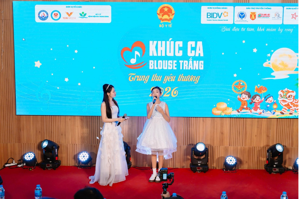 Rộn ràng và ấm áp Chương trình Nghệ thuật thiện nguyện “Khúc ca Blouse trắng – Trung thu yêu thương 2026” tại Bệnh viện Nhi Trung Ương