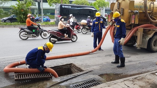 Nâng cao năng lực thoát nước, sẵn sàng ứng phó mưa lớn