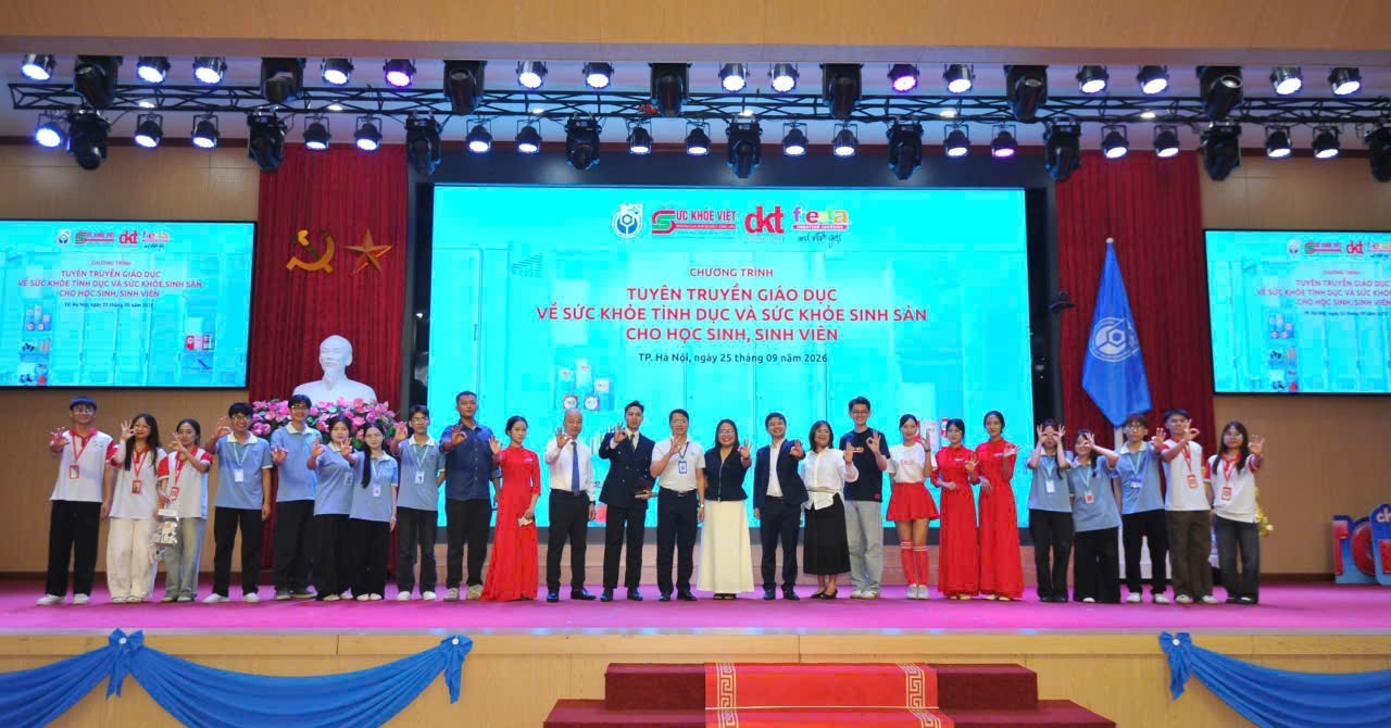 Trang bị kiến thức sức khỏe sinh sản cho giới trẻ: Khi
