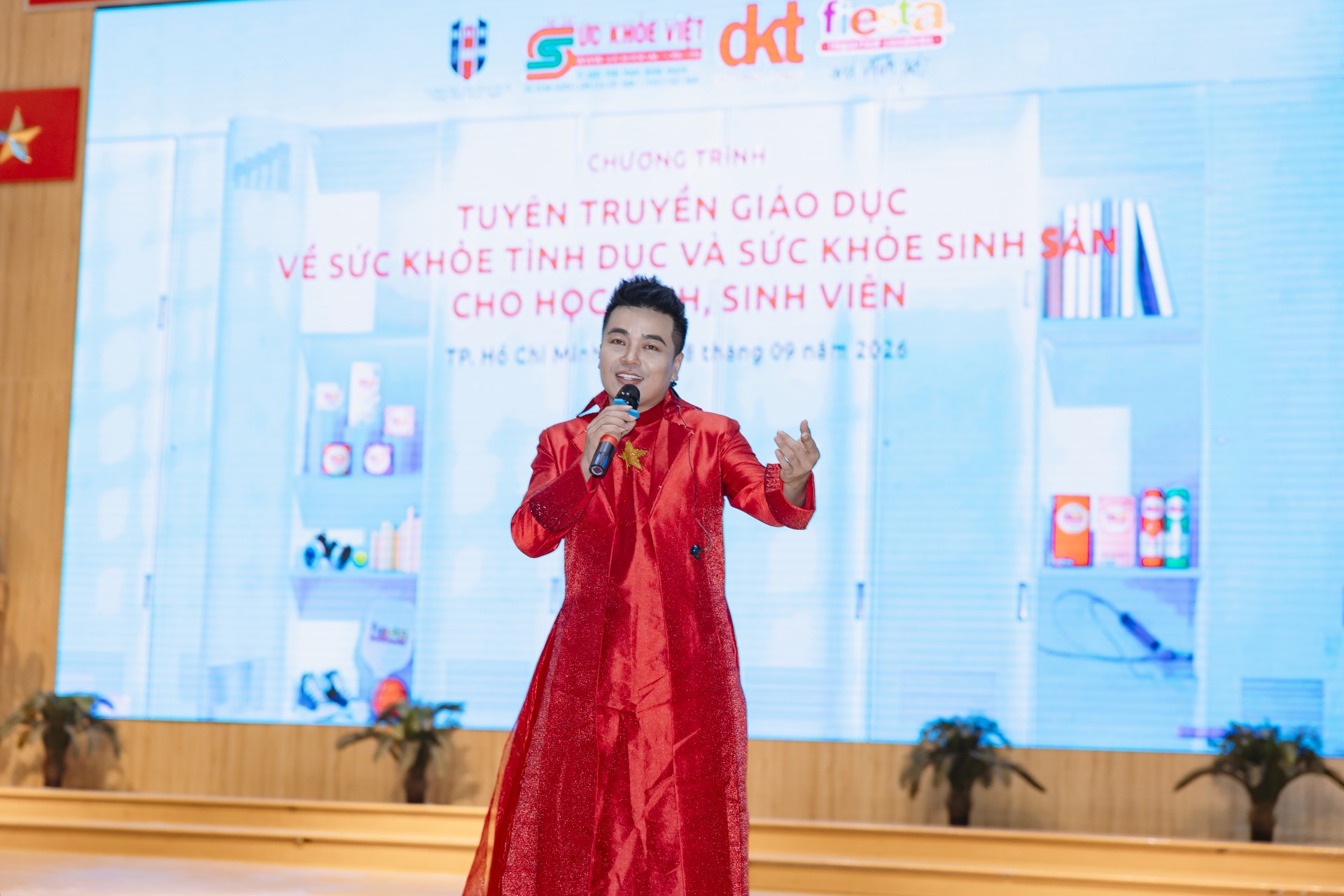 Trường Đại học Ngân hàng TP.HCM với chương trình truyền thông giáo dục Sức khỏe Tình dục và Sức khỏe Sinh sản “Chuyện khó nói to” Trường Đại học Ngân hàng TP.HCM với chương trình truyền thông giáo dục Sức khỏe Tình dục và Sức khỏe Sinh sản “Chuyện khó nói to”