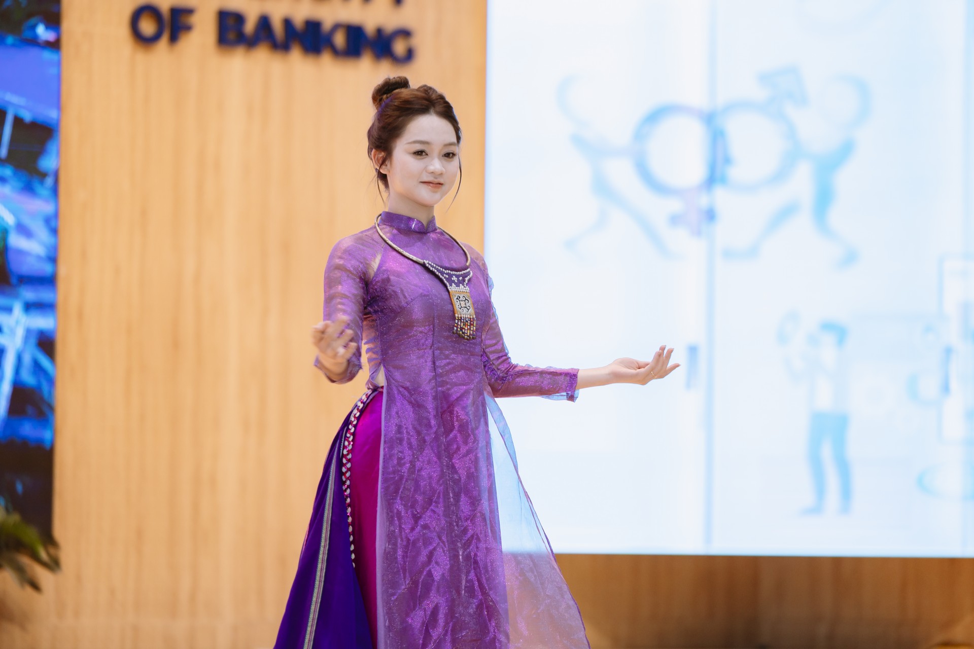 Trường Đại học Ngân hàng TP.HCM với chương trình truyền thông giáo dục Sức khỏe Tình dục và Sức khỏe Sinh sản “Chuyện khó nói to” Trường Đại học Ngân hàng TP.HCM với chương trình truyền thông giáo dục Sức khỏe Tình dục và Sức khỏe Sinh sản “Chuyện khó nói to”