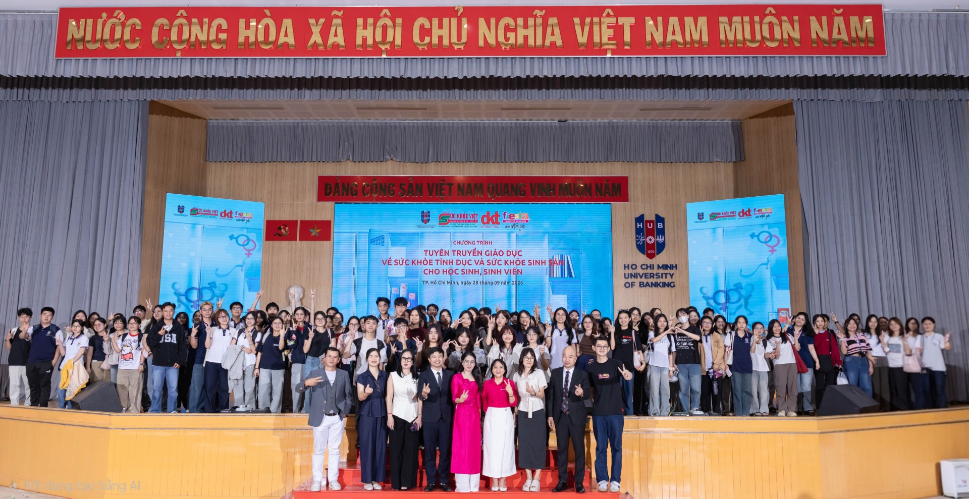 Trường Đại học Ngân hàng TP.HCM với chương trình truyền thông giáo dục Sức khỏe Tình dục và Sức khỏe Sinh sản “Chuyện khó nói to” Trường Đại học Ngân hàng TP.HCM với chương trình truyền thông giáo dục Sức khỏe Tình dục và Sức khỏe Sinh sản “Chuyện khó nói to”