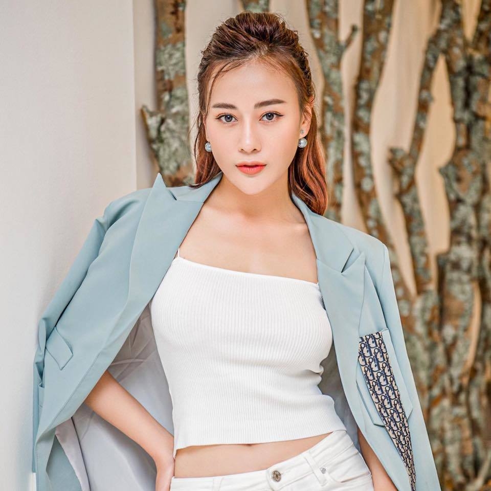 Phương Oanh lên tiếng về quyết định khóa trang cá nhân