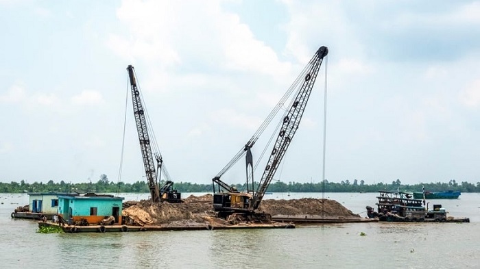 Đồng bằng sông Cửu Long đối diện với nguy cơ cạn kiệt nguồn cát Đồng bằng sông Cửu Long đối diện với nguy cơ cạn kiệt nguồn cát