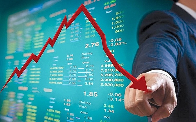 Tin nhanh chứng khoán ngày 16/10: Bán mạnh trên diện rộng, nhóm dầu khí ngược dòng