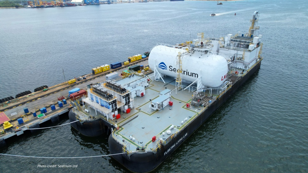 Singapore xây dựng cơ sở lưu trữ năng lượng nổi đầu tiên ở Đông Nam Á Singapore xây dựng cơ sở lưu trữ năng lượng nổi đầu tiên ở Đông Nam Á