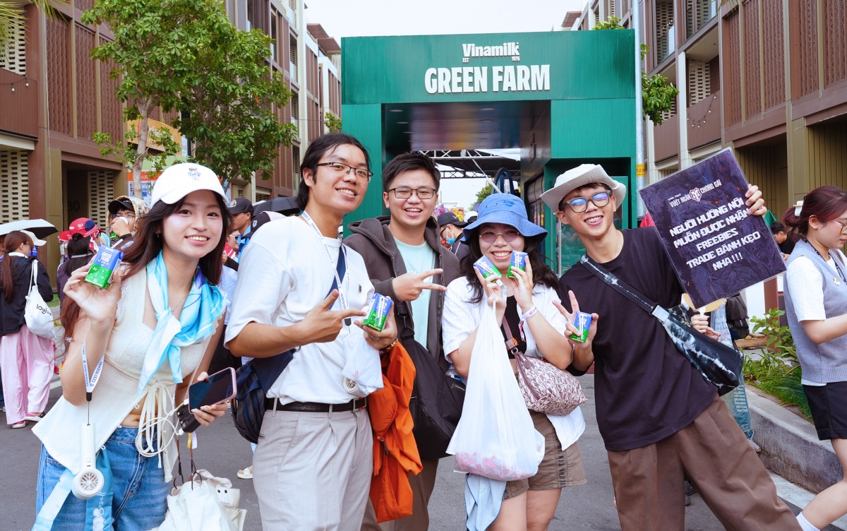 Vinamilk khẳng định bản lĩnh tiên phong qua bảng xếp hạng TOP50 năm 2025 Vinamilk khẳng định bản lĩnh tiên phong qua bảng xếp hạng TOP50 năm 2025