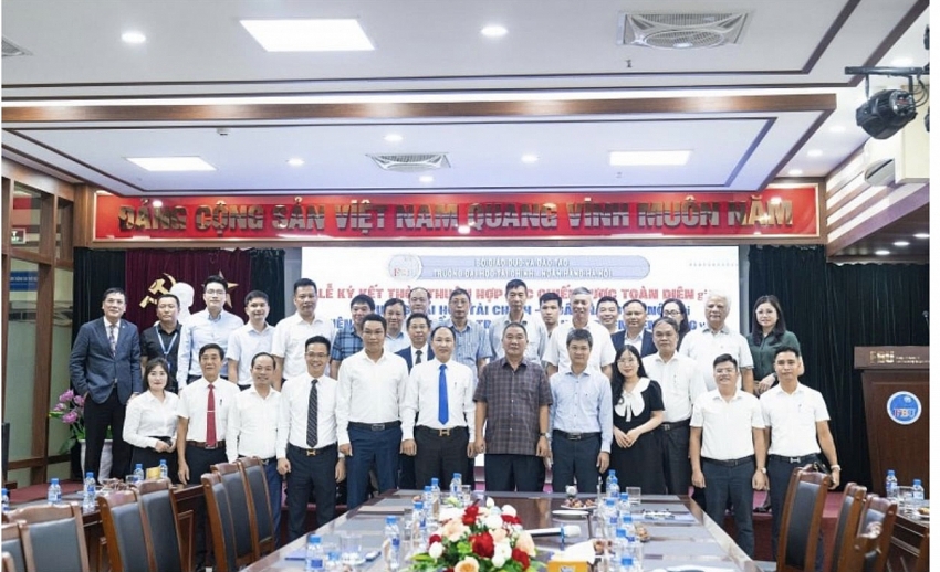 Hợp tác “tam giác vàng”: Báo chí - Nghiên cứu - Giáo dục cùng kiến tạo tương lai bền vững