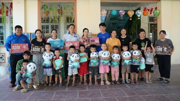 Vinamilk và hành trình sẻ chia với người dân hậu thiên tai