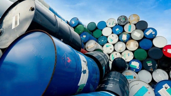 Giá xăng dầu hôm nay 23/10: Tiếp đà tăng mạnh hơn 4%