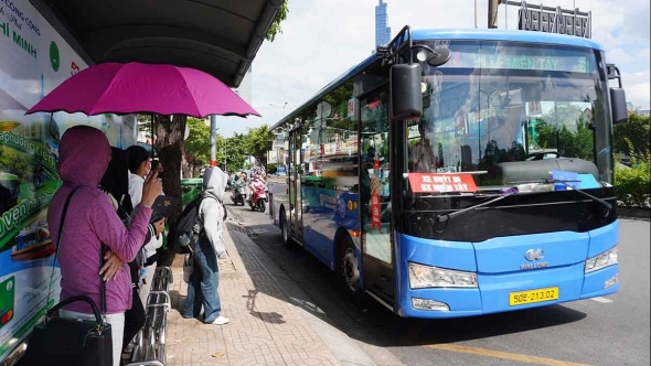 Từng bước chuyển đổi, phát triển giao thông xanh, kiểm soát ô nhiễm không khí