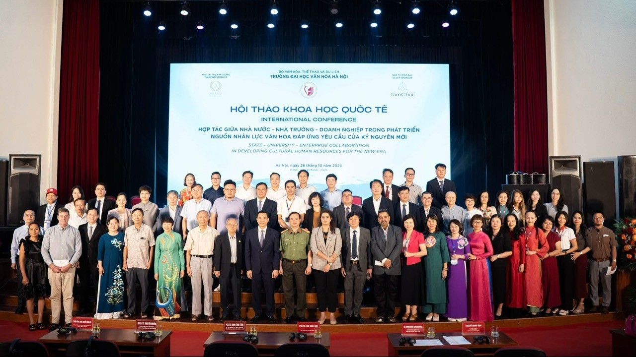 Gắn đào tạo với thực tiễn, phát triển nguồn nhân lực văn hóa