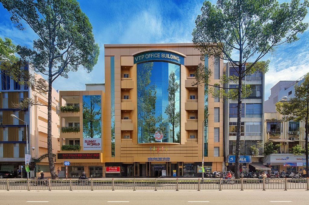 Yêu cầu dừng giao dịch với 762 công ty liên quan Vạn Thịnh Phát